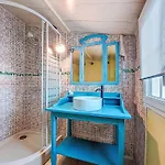 度假居 Charme Et Confort En Bord De By Interhome