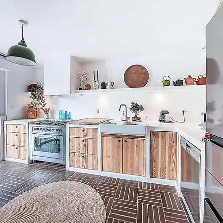 Charme Et Confort En Bord De By Interhome *