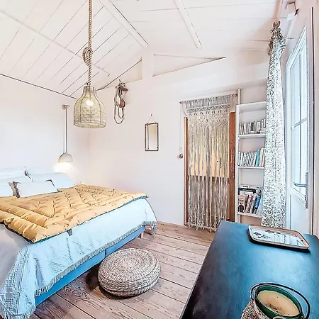 Charme Et Confort En Bord De By Interhome Feriehus