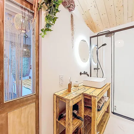 Charme Et Confort En Bord De By Interhome *