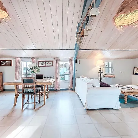 Feriehus Charme Et Confort En Bord De By Interhome L'Epine (Vendee)