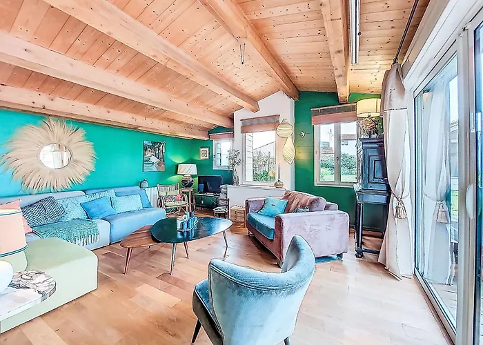 Charme Et Confort En Bord De By Interhome L'Epine (Vendee)