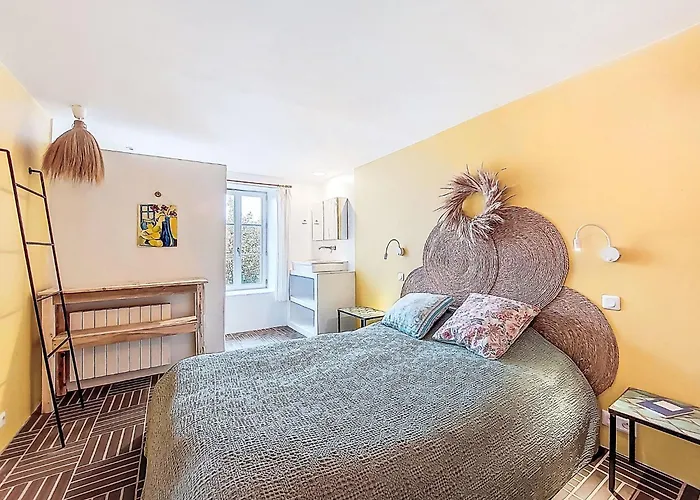 Charme Et Confort En Bord De By Interhome Casa vacanze