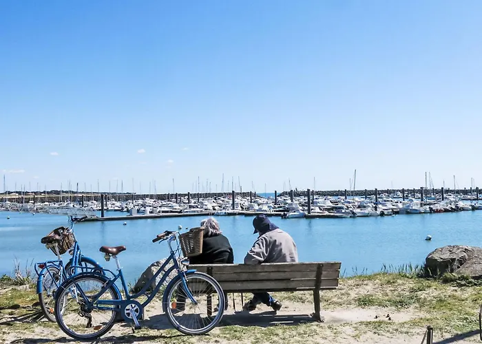 Casa vacanze Charme Et Confort En Bord De By Interhome