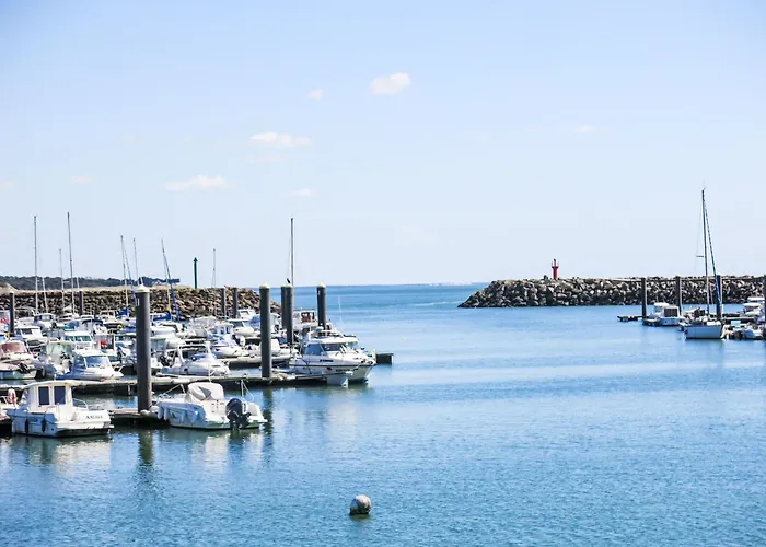 Charme Et Confort En Bord De By Interhome * L'Epine (Vendee)